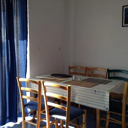 Apartament Family-friendly With Swimming Pool Razanj, - 14232 Rogoznica (Sibenik-Knin)